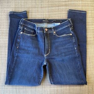 EUC Banana Republic Mid Rise Skinny Jean sz 29